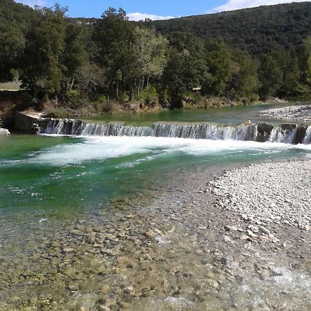 Le Rocher De Sampzon Екстериор снимка